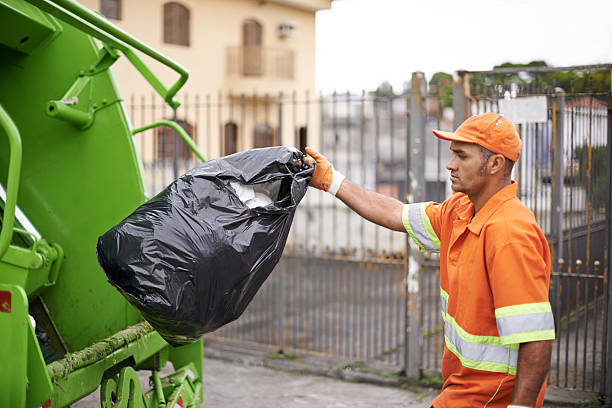Best Commercial Cleanout Services  in Belen, NM